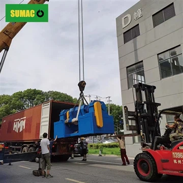 Dekkkvernmaskin eksportert til Australia